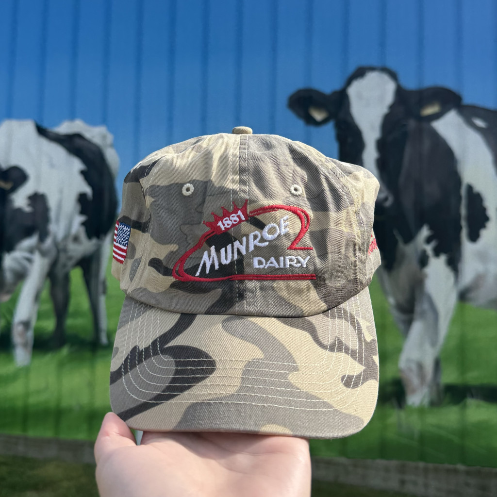 Camo Baseball Hat w/US Flag (one size)
