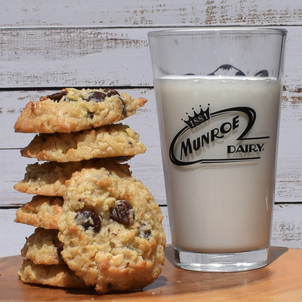 Munroe's Bakery - Almond Joy Cookies, Pkg. 10